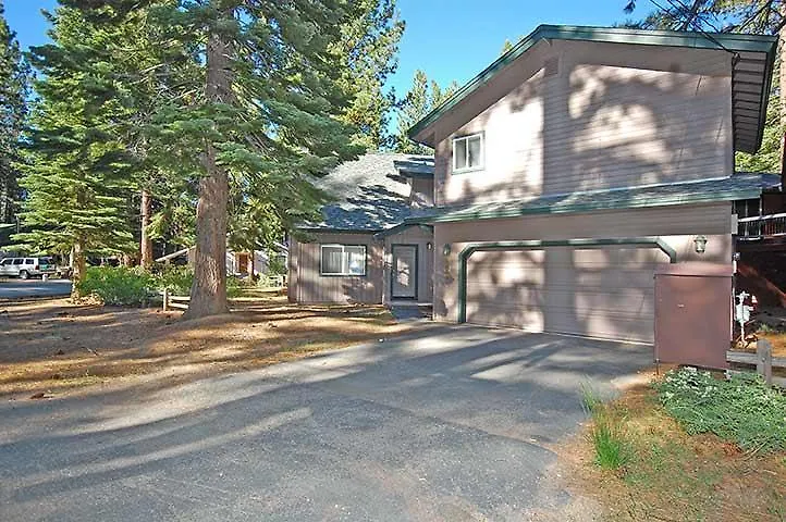 Дом отдыха Вилла 1847 Shady Lane Саус Лэйк Тахо США